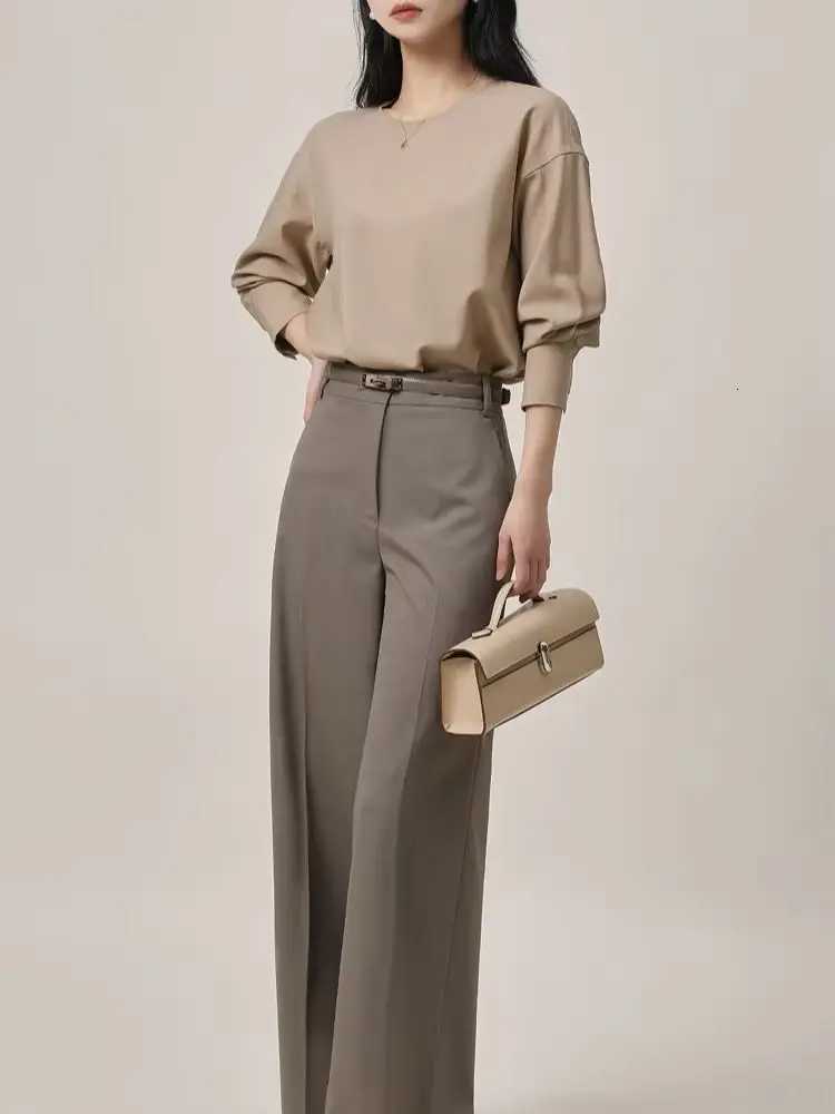 Womens Leather Belt Luxury Casual Fashion Belts with Golden Metal Buckle for Dresses and Jeans Womens BeltsXJ251023