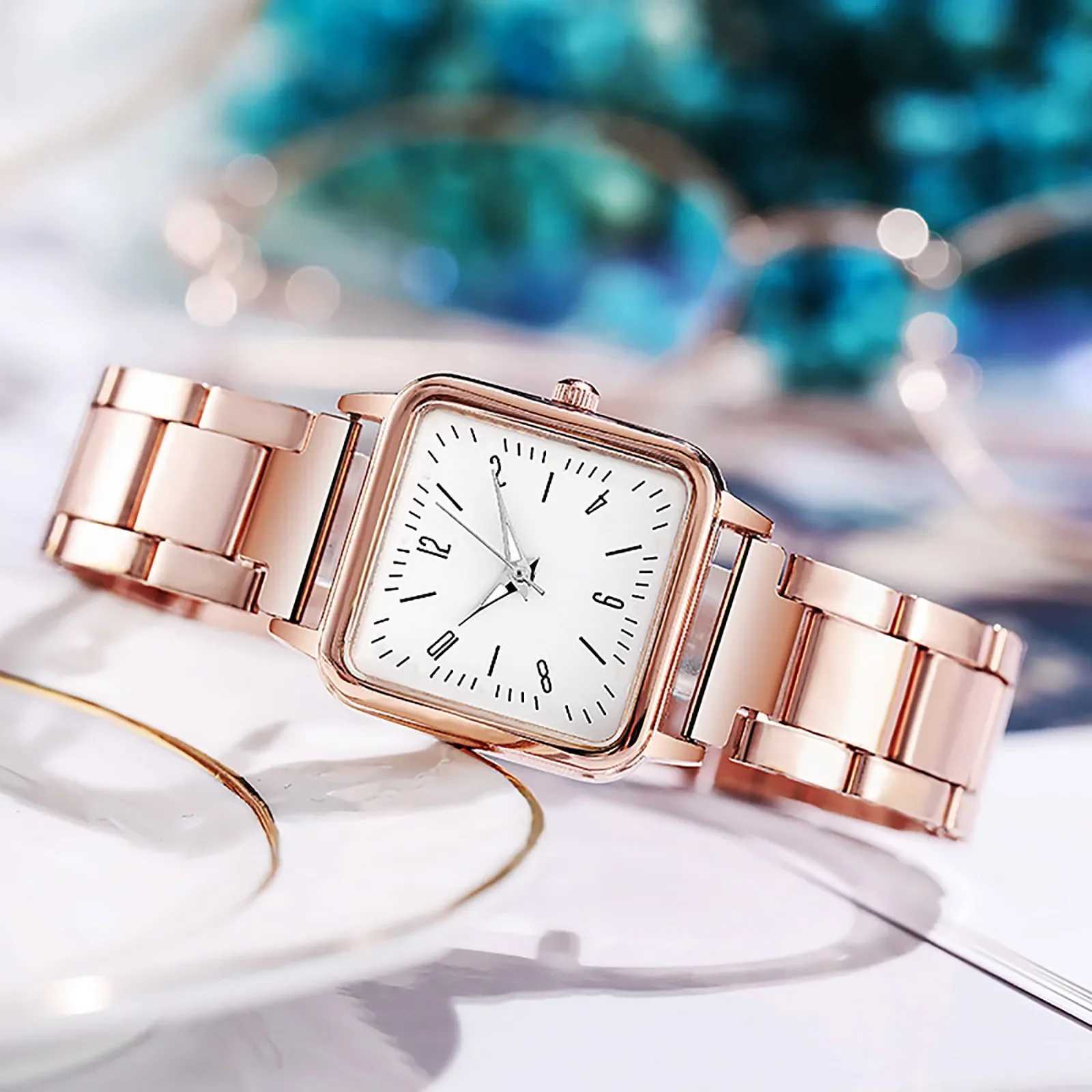2024 Business Quartz Watch Women Rose Gold Simple Fashion Casual Brand Wristwatch Luxury Lady Square Watches Relogio FemininoL251023