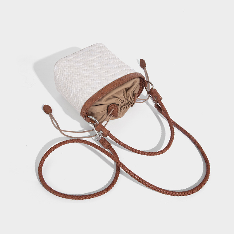 Luxury Brand Designer Bag Drawstring Woven Handbag High-End Bucket Bag Pure Handmade Woven Bag 2025 New Commuter Crossbody Bag
