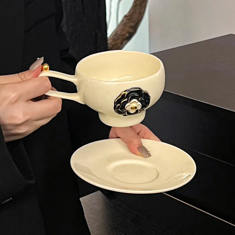 Designer Coffee Cup Camellia Bone China Luxury Mug Set Elegant Coffee Cups Pair Premium Ceramic Tea Cups Tea Coffee Mugs and Saucers Gift Sets Drinkwa