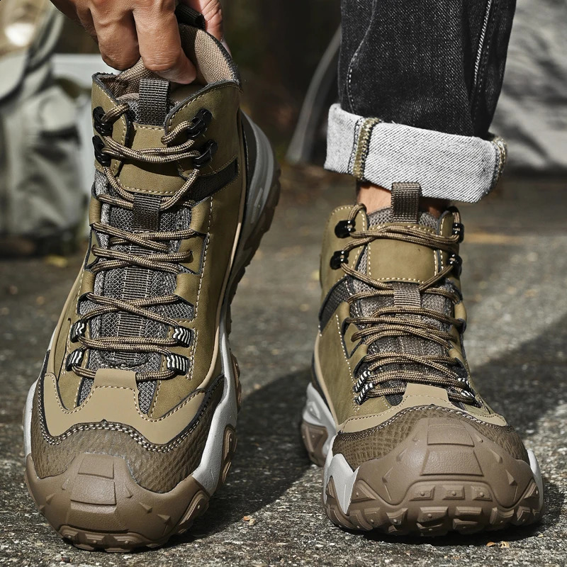 Retro Outdoor Motorcycle Boots Male Comfortable Leather Ankle Boots for Men Trend Biker High Top Shoes Leisure Walk Botas 251021