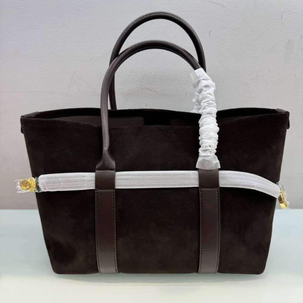 New Portable Small Tote High-quality Large-capacity Handbag Women's Commuter Child Mother Bag Casual and Versatile
