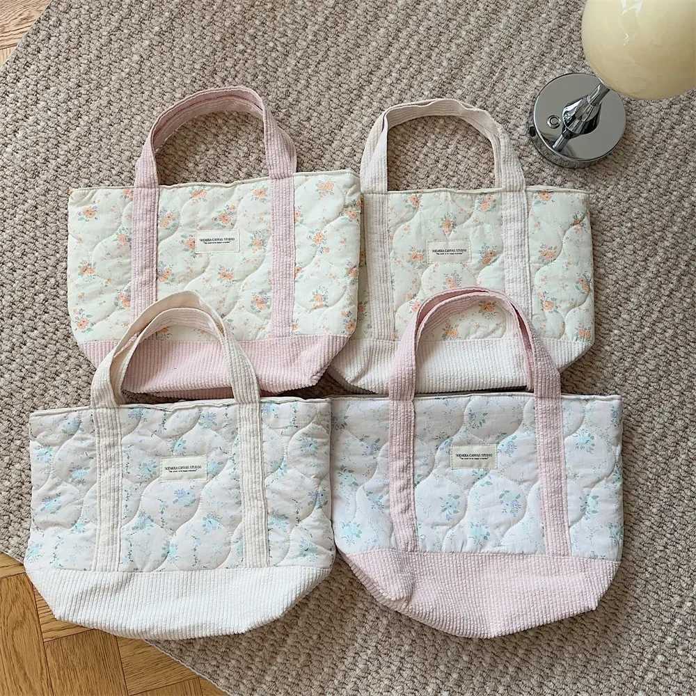 Sweet Floral Womens Bento Handbags Retro Patchwork Ladies Tote Shoulder Bags Retro Flower Female Storage Shopper Bag PurseL251023