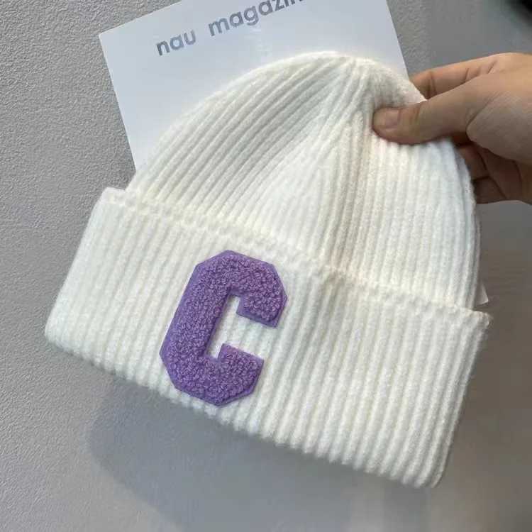 Unisex Winter Knitted Hat Big C Letter Simple Beanie Cap Korean Version Skullies Beanies Soft Hip Hop Casual Bonnet Caps WomenXJ251023