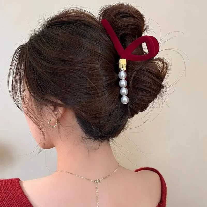 Large Veet Hair Clips Wens New Year Shark Clamp Profional Salon Sectional Fixation Hair Clips Origin Y251023