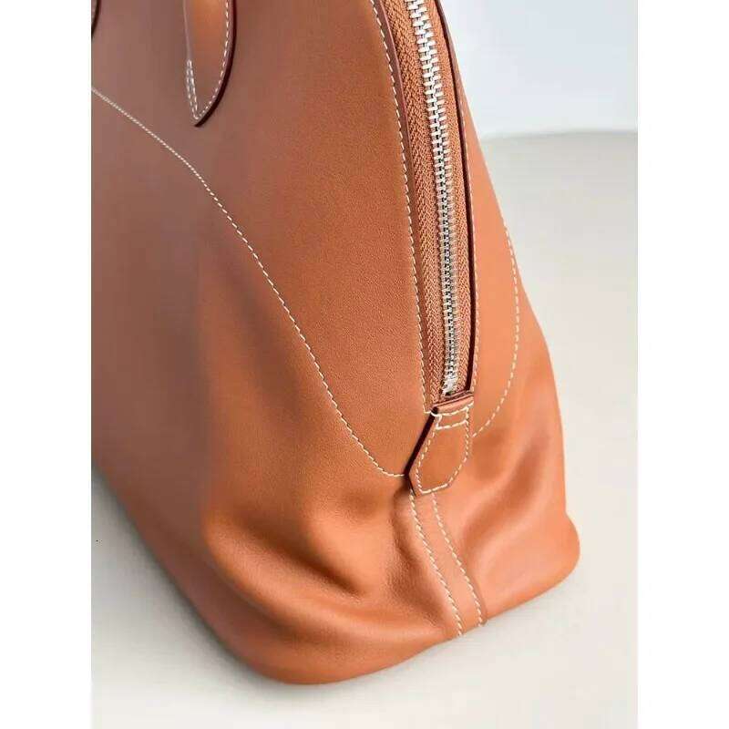Light Premium Sense First Layer Cowhide Bowling Ball Large Capacity Portable Fashion Shell Bag Commuting Versatile