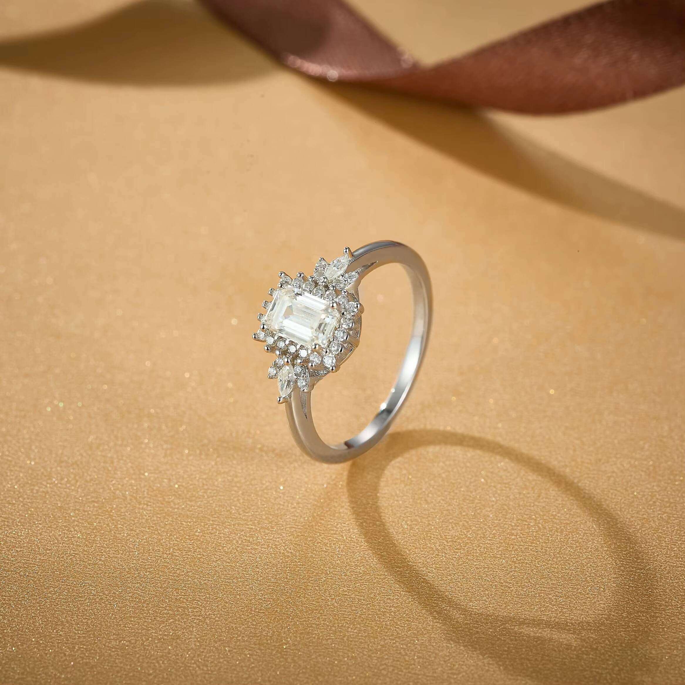 Aivenchy Luxury Lab Grown Diamond Ladies Finger Ring Fine Jewelry 925 Sterling Silver Women Moissanite Ring