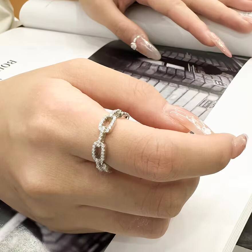 Aivenchy Ladies Fine Link Ring Jewelry Rhodium Plated Lab Grown Diamond Women Moissanite S925 Sterling Silver Finger Ring