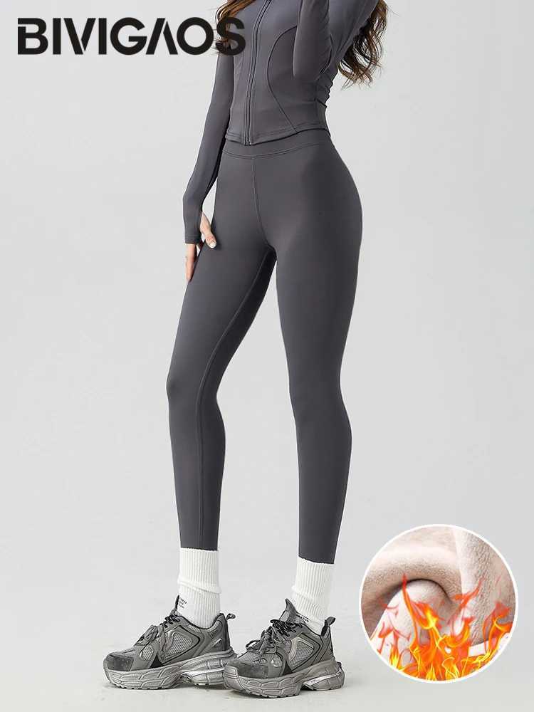 BIVIGAOS Autumn Winter Snowflake Velvet Warm Sharkskin Leggings Women Thick Tight Fitting Grid Fleece Slim Casual Sport LeggingsT251023