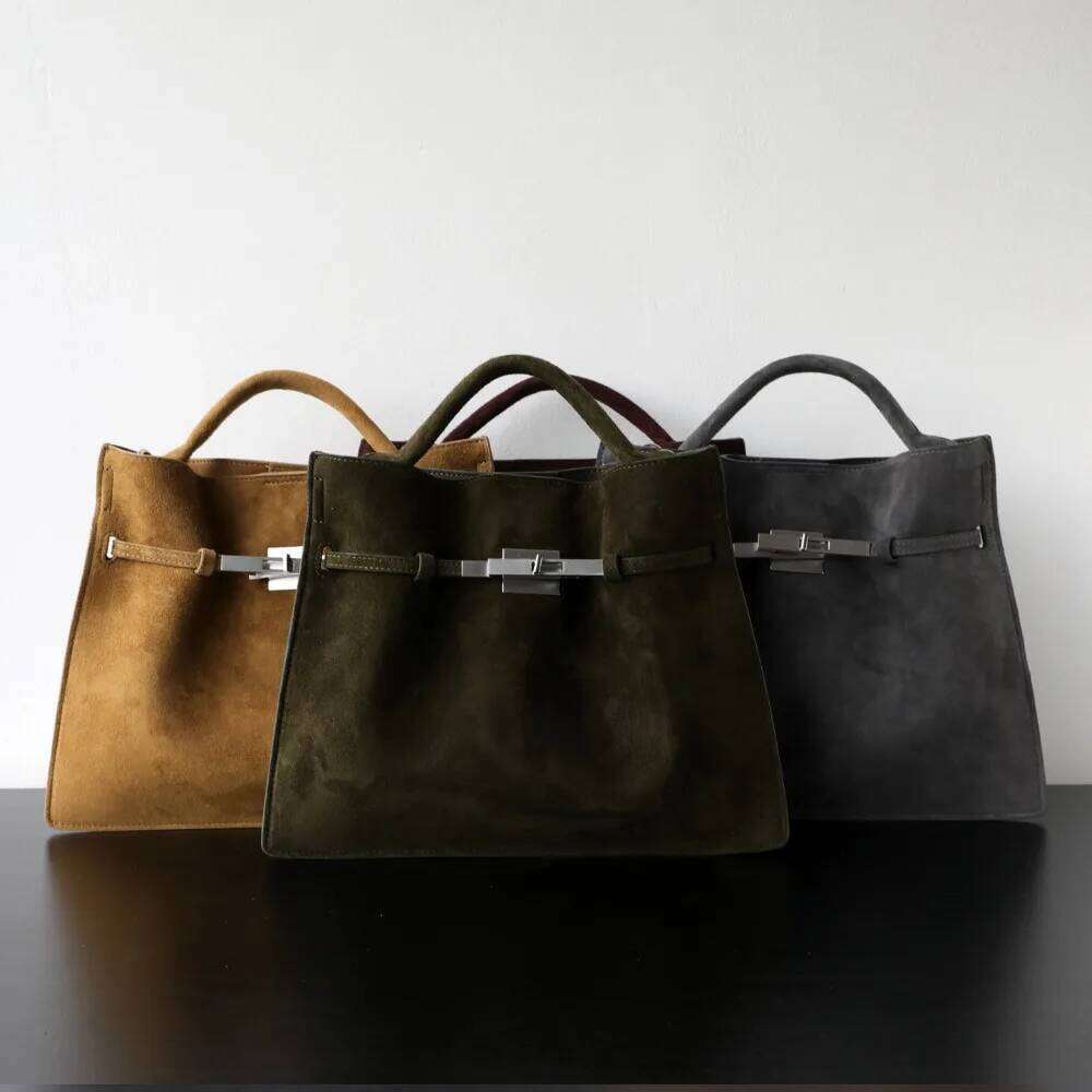 Niche Light Autumn Winter Lock Retro Suede High Texture Portable Shoulder Crossbody Commuter Tote Bag Large Capacity
