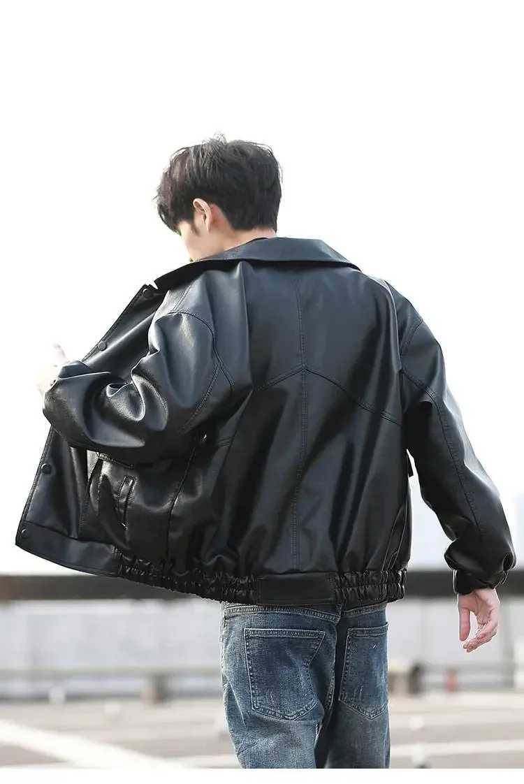 2023 Mens Loose Style Jacket Motorcycle Biker Leather Jacket Men Fashion Leather Coats Male Bomber Jacket W251023