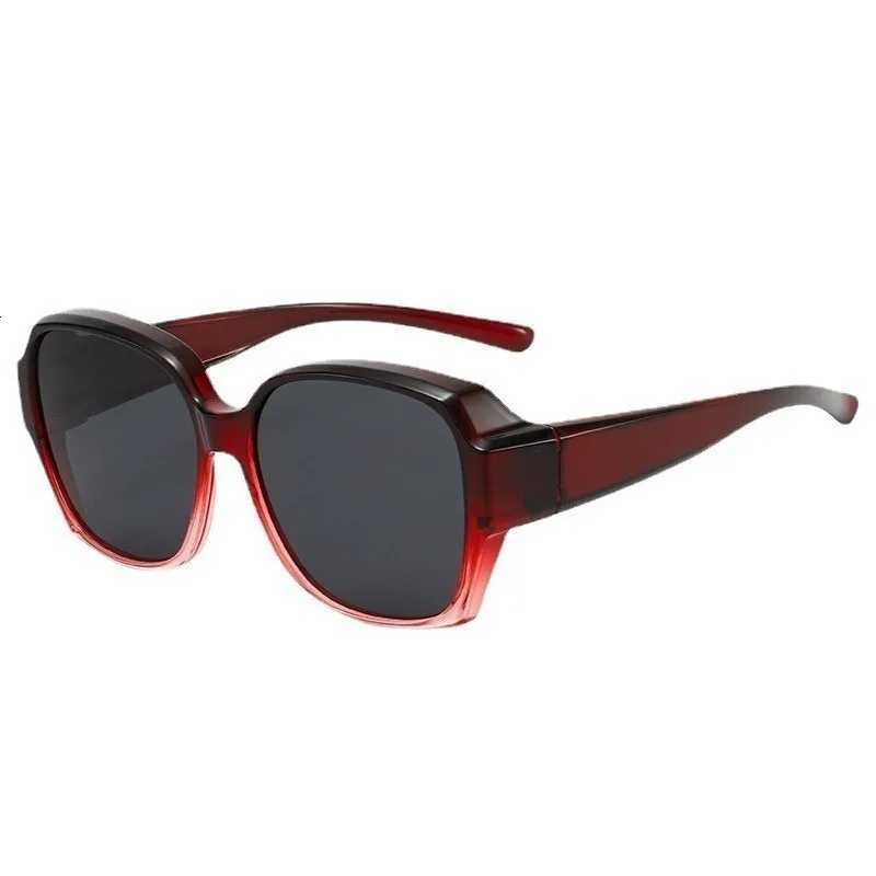 Sunglasses Myopia Glasses Cover Polarized Sunglasses Folding Fit Over Glasses Men Women UV400 WearW251023