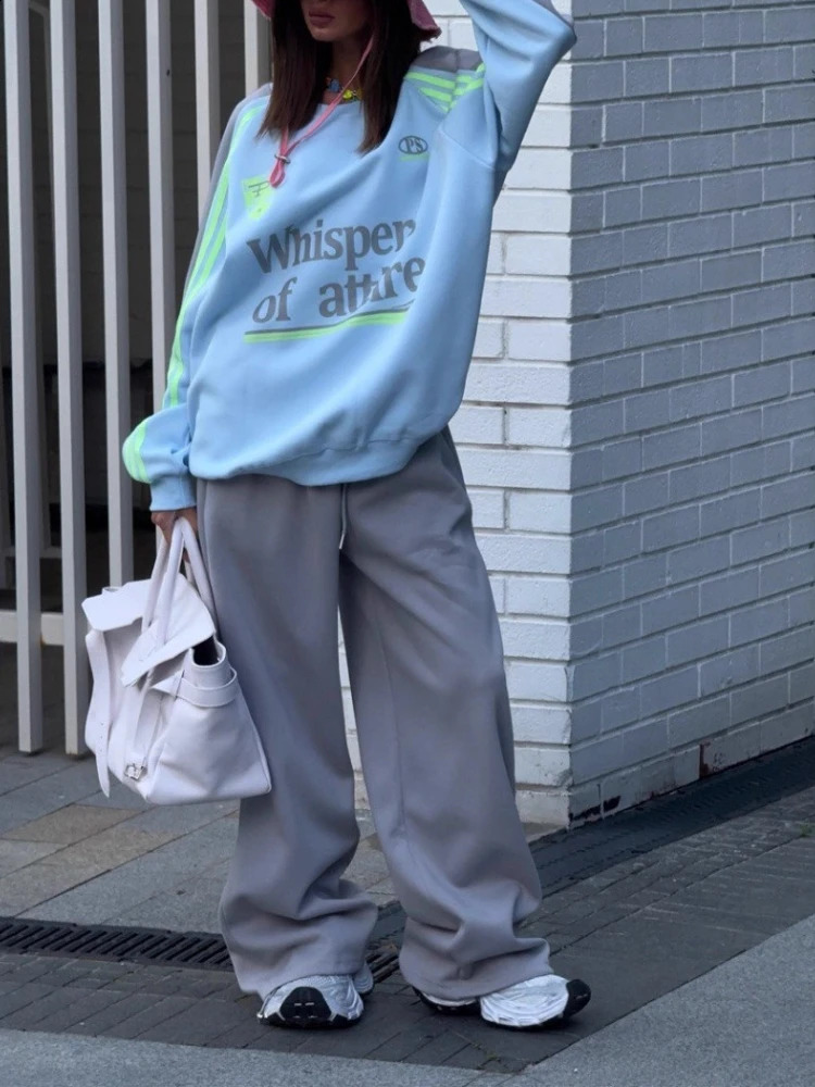 Highend Autumn and Winter Hoodie with Color Block Pants Twopiece Outfit European American Arrival Womens Suit Set 251022