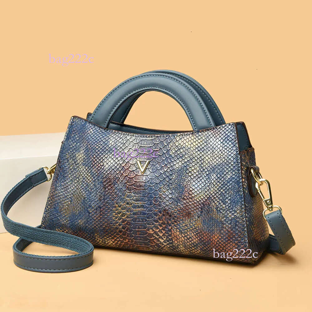 Womens Designer Crocodile Pattern Shoulder PU Leather Brand Woman Crossbody Casual Handbag Bright Colour Bag H6.17#52