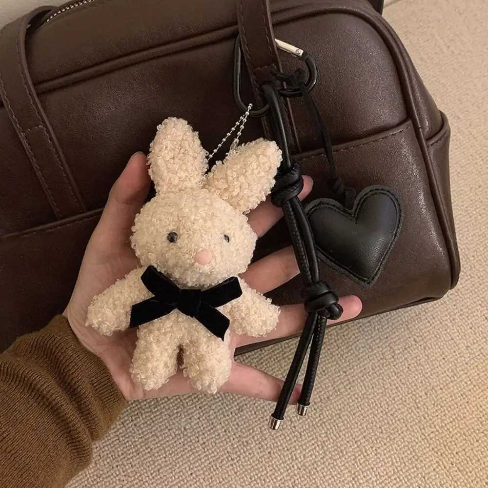 Kawaii Plush Bunny Keychain Leather Heart Pendant Cartoon Doll Bag Charm Car Keychain Couples Bag Pendant Accessories Z251023