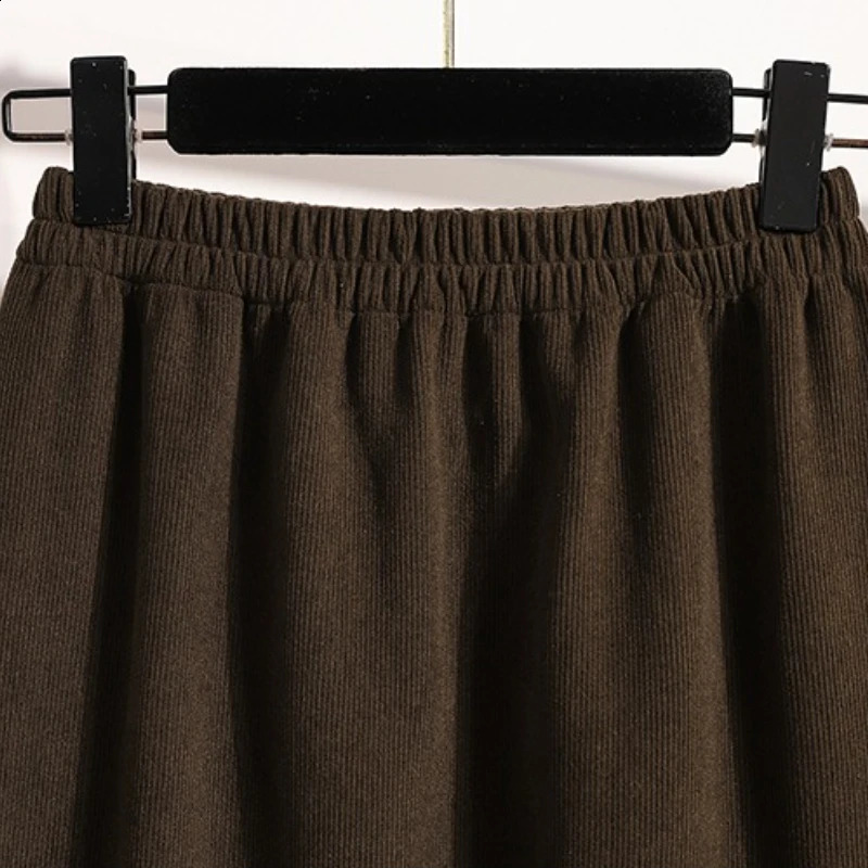 Plus Size Skirt for Women Autumn High Elastic Waist Large Korean Style Elegant Brown Casual Slit Pencil Skirts 251022