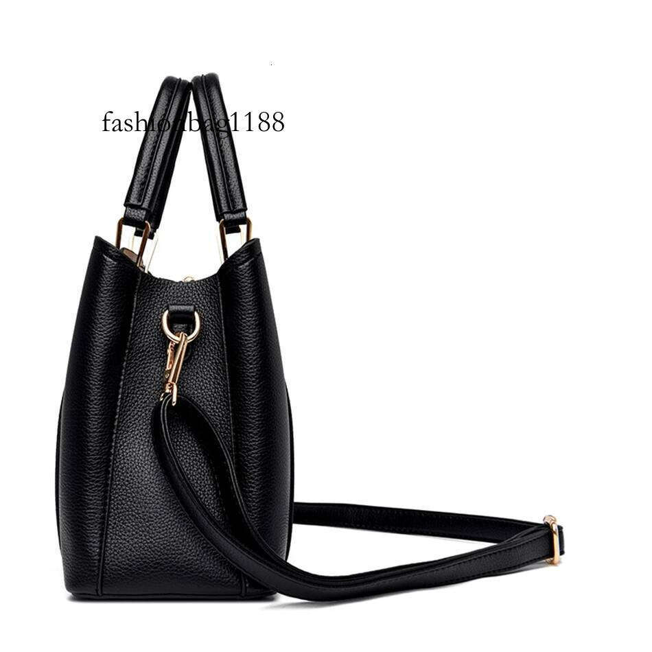 Soft Leather Handbags Women Bags Designer 3 Layers Shoulder Crossbody Sac Ladies Large Capacity Shopping Messenger Tote