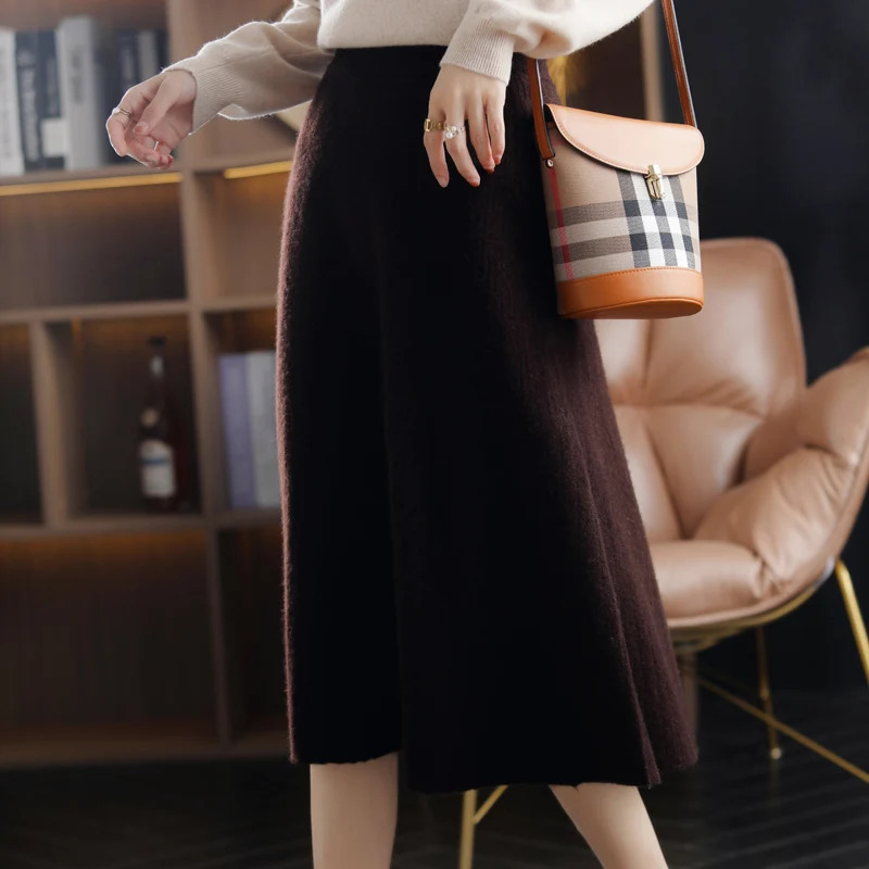 Autumn HighWaist 100Pure Wool Pleated Long Skirt Womens Knit Base Skirt Fashion Pack Hip ALine Cashmere Large Skirt 251020