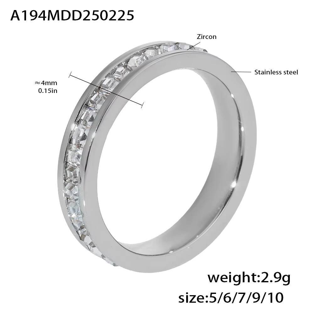 New Arrival Product Fashion Diamond Band Ring Stainless Steel Silver Rose Gold Plated Moissanite Wedding Ring Set