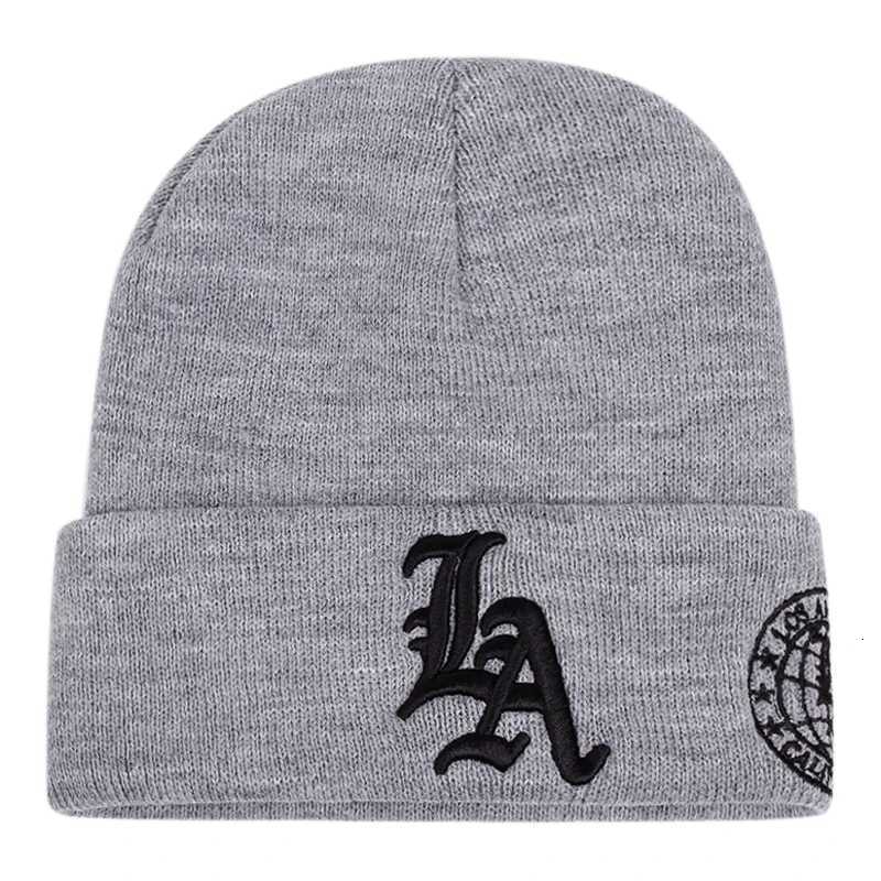New LA letter side earth embroidery unisex casual beanie hat personalized hiphop fashion winter warm knit soft hat skull hatXJ251023