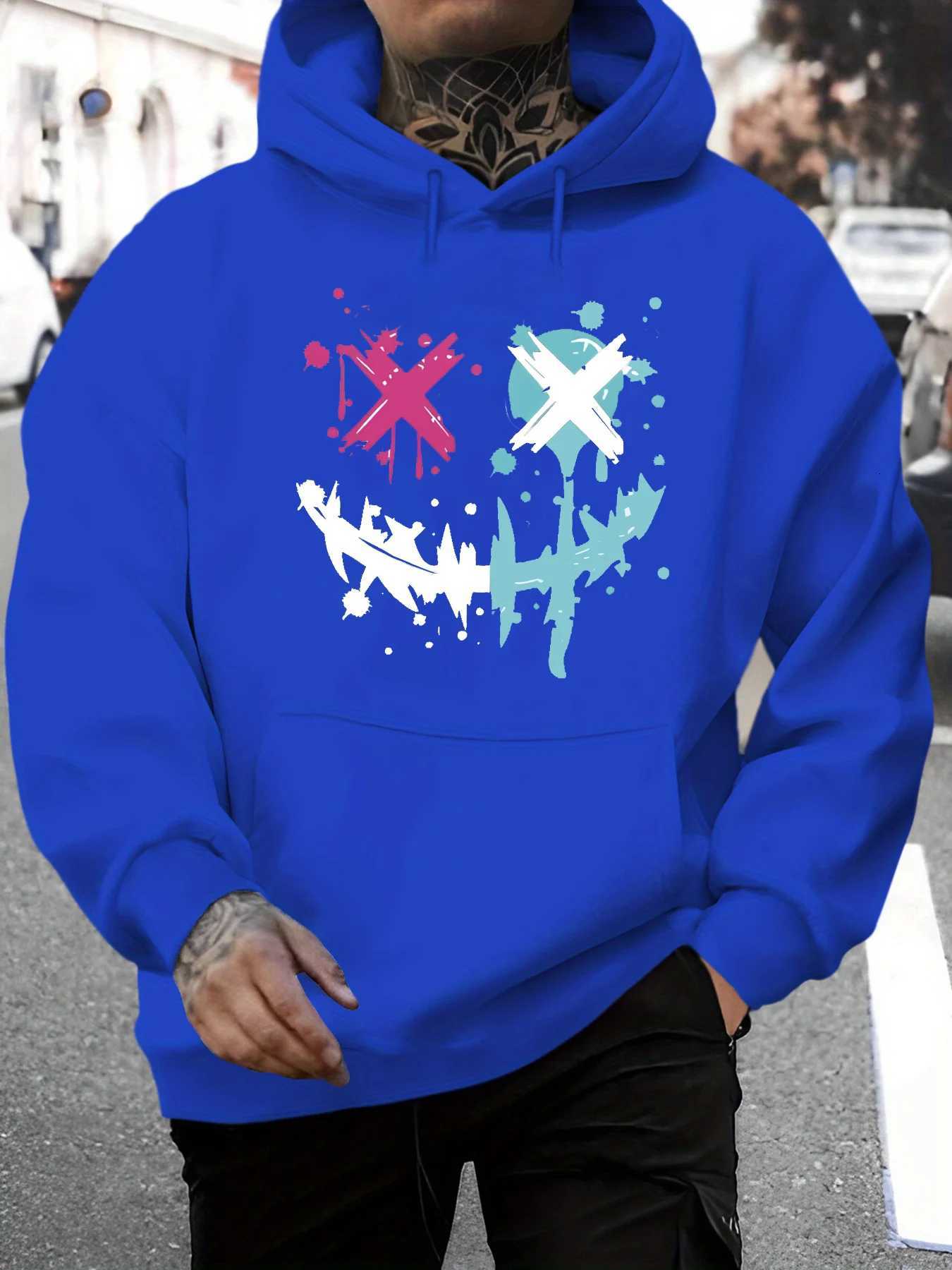 Mens autumn and winter casual fashionable loose hoodie with smiling face pattern printed long sleeved warm pullover sweaterT251023