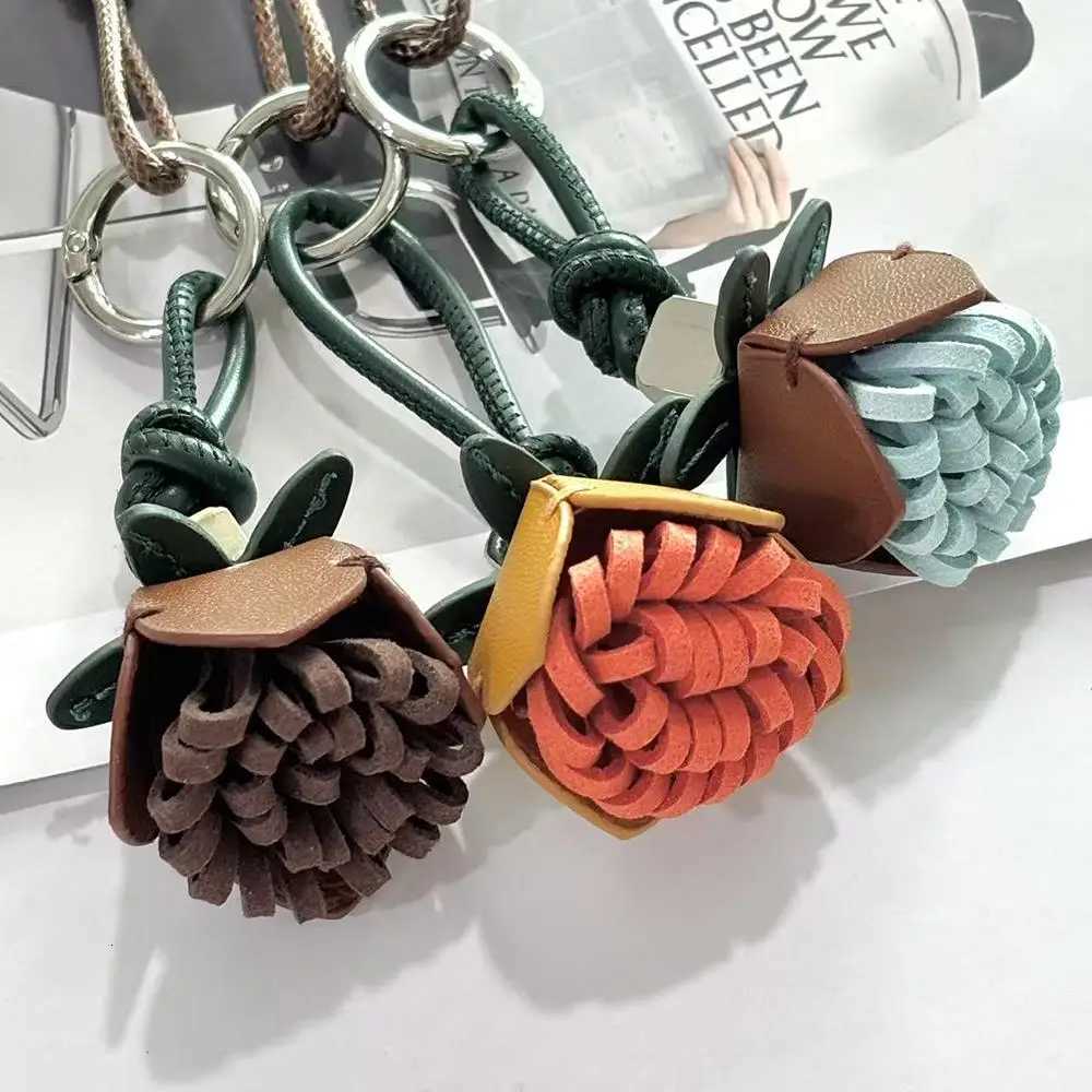 Pinecone Flower Ball Bag Pendant Keychain Bag Charms Car Hanging Tassel Ball Pendant Retro Leather Rope Handmade Bag Ornaments Z251023