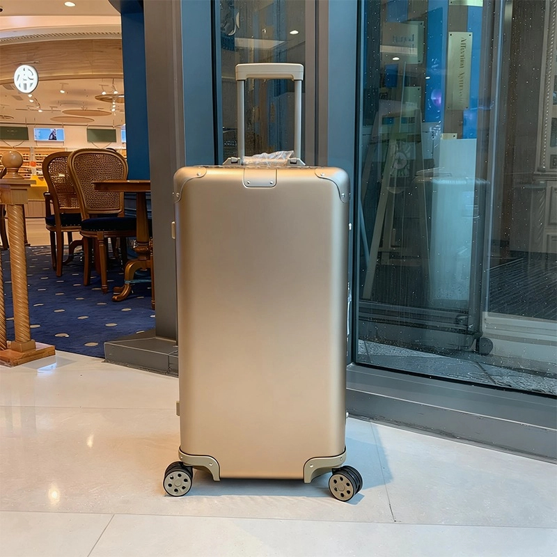 31" Luxury Aluminum Luggage Stylish Appearance Durable Material Lightweight High-Quality Ideal Long-Distance Travel Suitcases