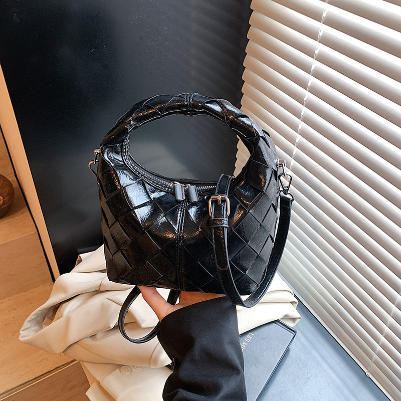 Luxury Brand Designer Bag 2025 Model Quilted Woven Handbag For Women Fashionable Elegant Single Shoulder Crossbody Bag Ladies Textured Niche Women