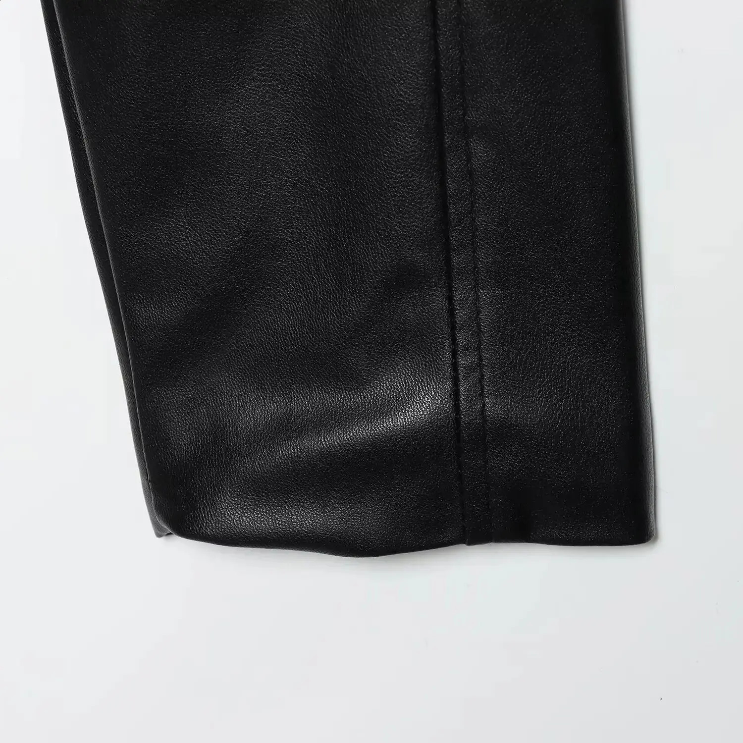 DiYiG WOMAN Autumn Fashion Leather Effect Jacket Retro Long Sleeve Joker Belt Outerwear Mujer 251017