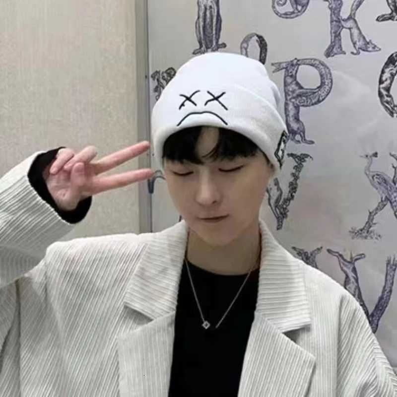 Beanie Knitted Hat hiphop sty broidered Knitted hat with sad Exprion Warm Woon hat for men and wenW251023