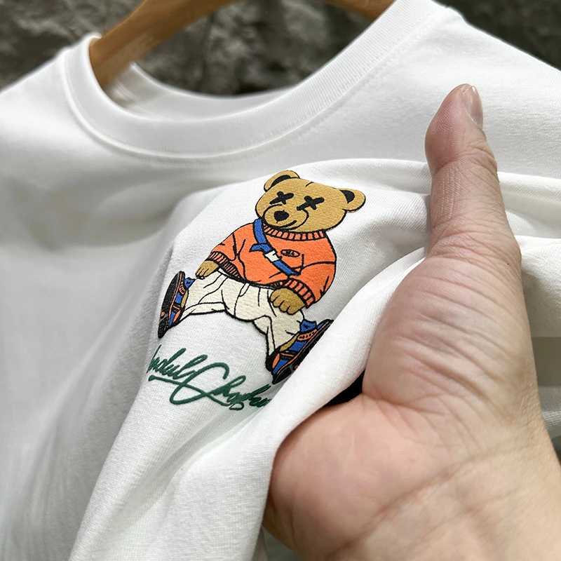Shortsleeved mens tide loose printing white bear thin Tshirt shirt summer comfortable breathable fiveminute sleeve sweatshirXJ251023