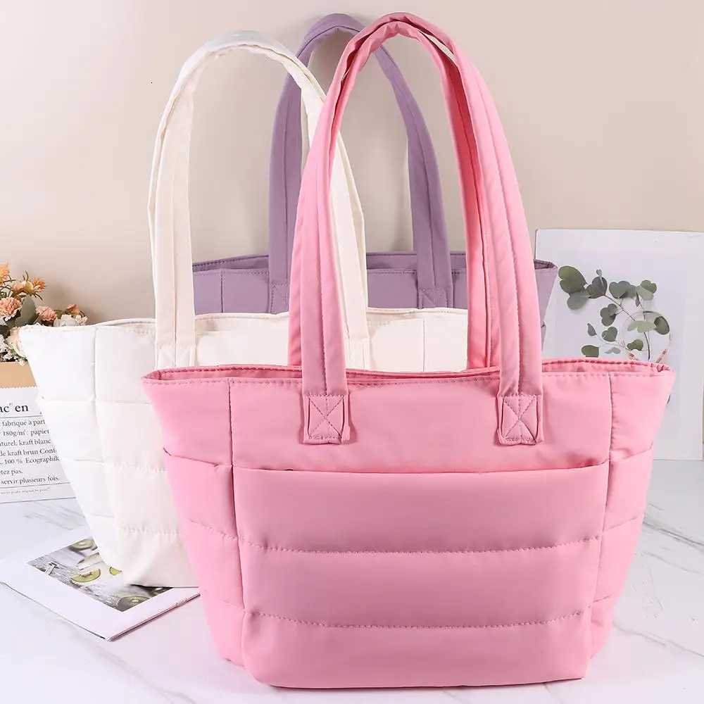 New Large Capacity Tote Bag Versatile Handbag for Women Commuting Bag Messenger Shoulder Bag Multiple Pockets Mummy BagL251023