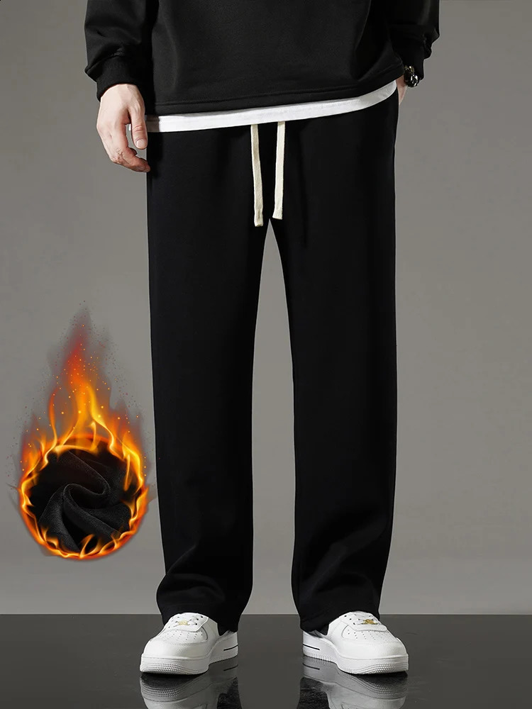 Winter Mens Sweatpants Fleece Liner Sportswear Thick Warm Straight Casual Track Pants Male Thermal Velvet Trousers 251023