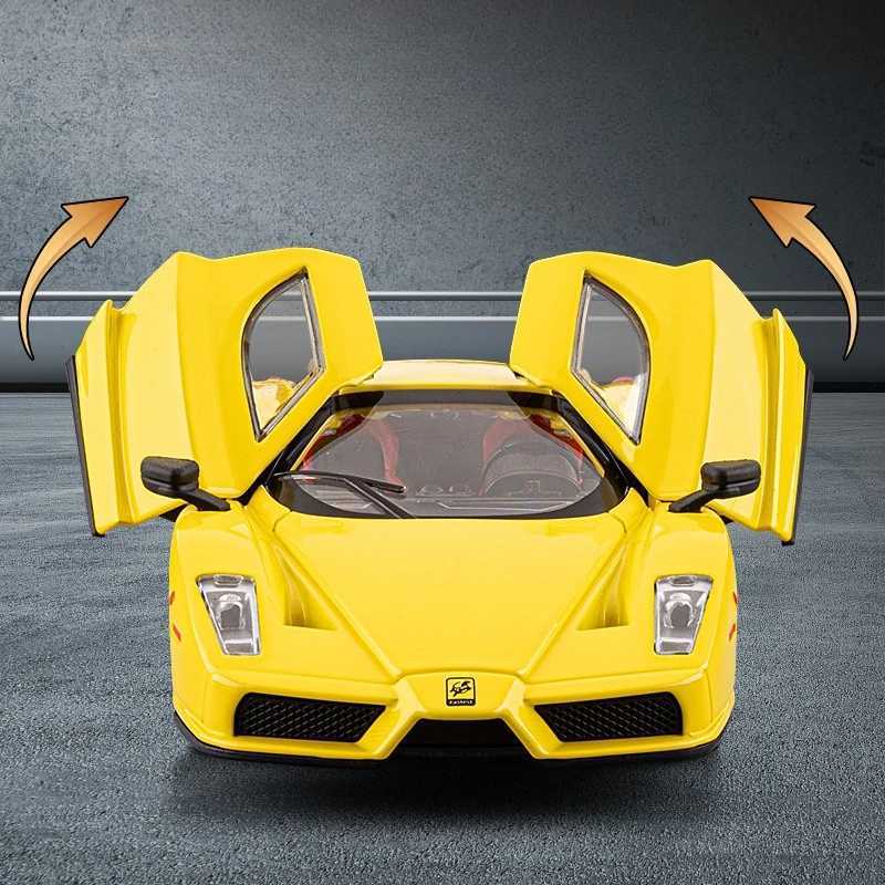 132 Enzo Simulation Toy Car Model DieCast Vehicles Metal Cars Decoration Pull Back Sound And Light Boy Education GiftT251023