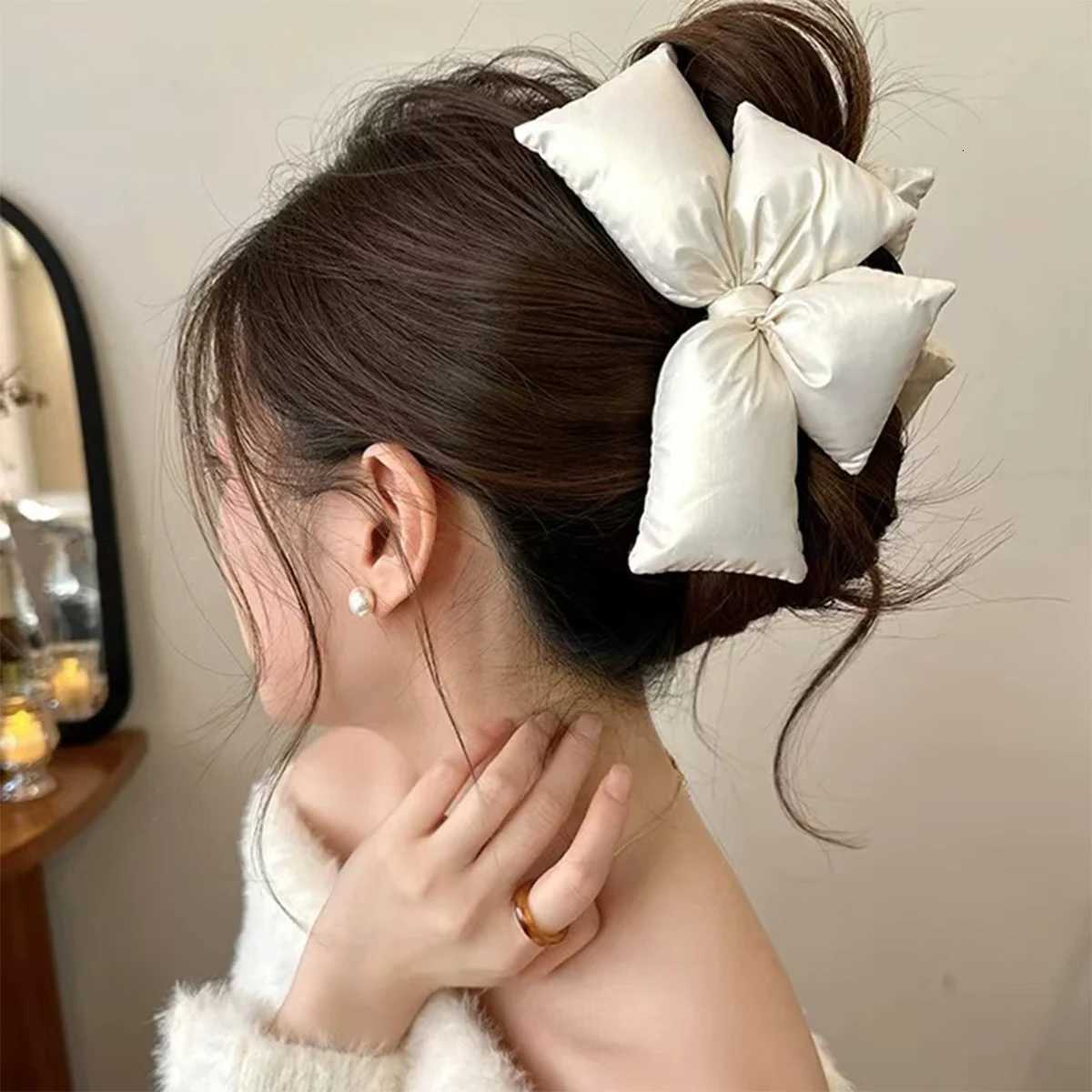 1 Pcs Black Leather Cotton Stuffing Bow Cl ClipLarge J Clips for Thick HairNoslip Fashion Winter Hair Accory for Girls Y251023