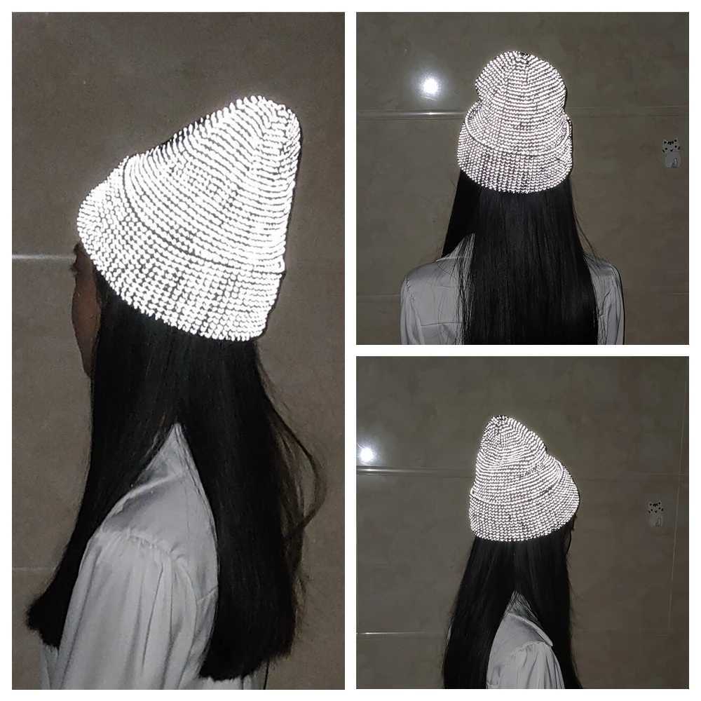 TOHUIYAN Rctive Knitted Hats Magical High Visibility Winter Warm s Wen Men Bonnet Beanie Hat for Night Running WalkingW251023