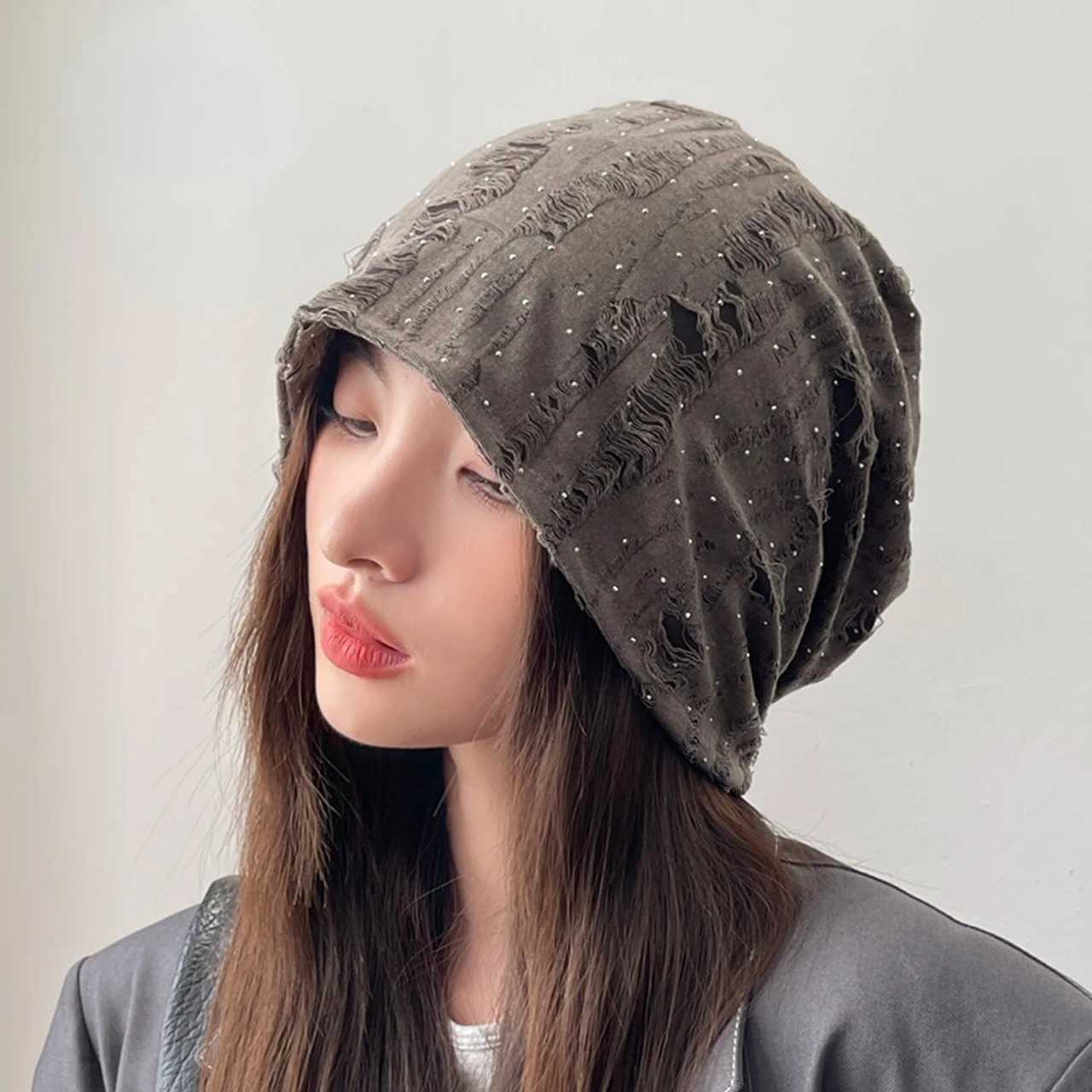 Autumn Baggy Beanies for Women Korean Holes Ear Protection Sloughy Hats Solid Color Lady Girl Pullover CapsXJ251023