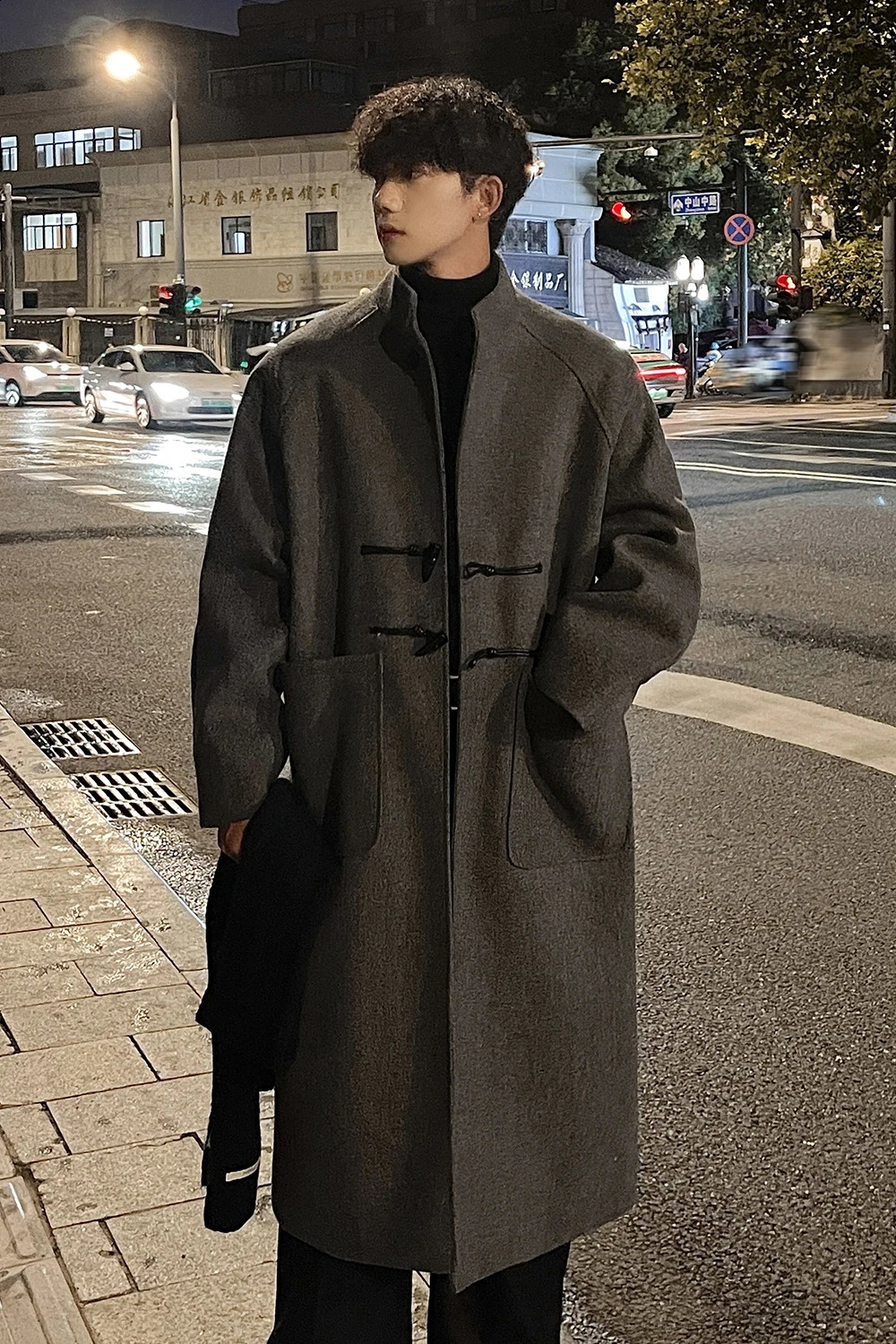 Autumn Winter Men Horn Button Woolen Coat Mid Length Stand Collar Trench Solid Color Big Pocket Overcoat Streetwear 251023