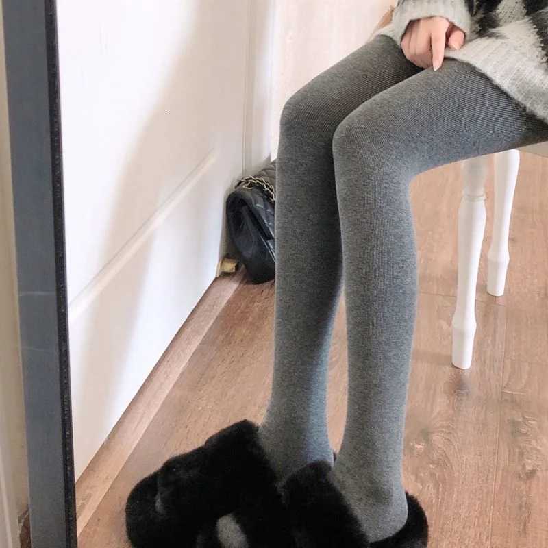 Velvet Thickened Milk Brown Pantyhose Warm Gray Foot Socks Brown Leggings for Women Autumn WinterT251023