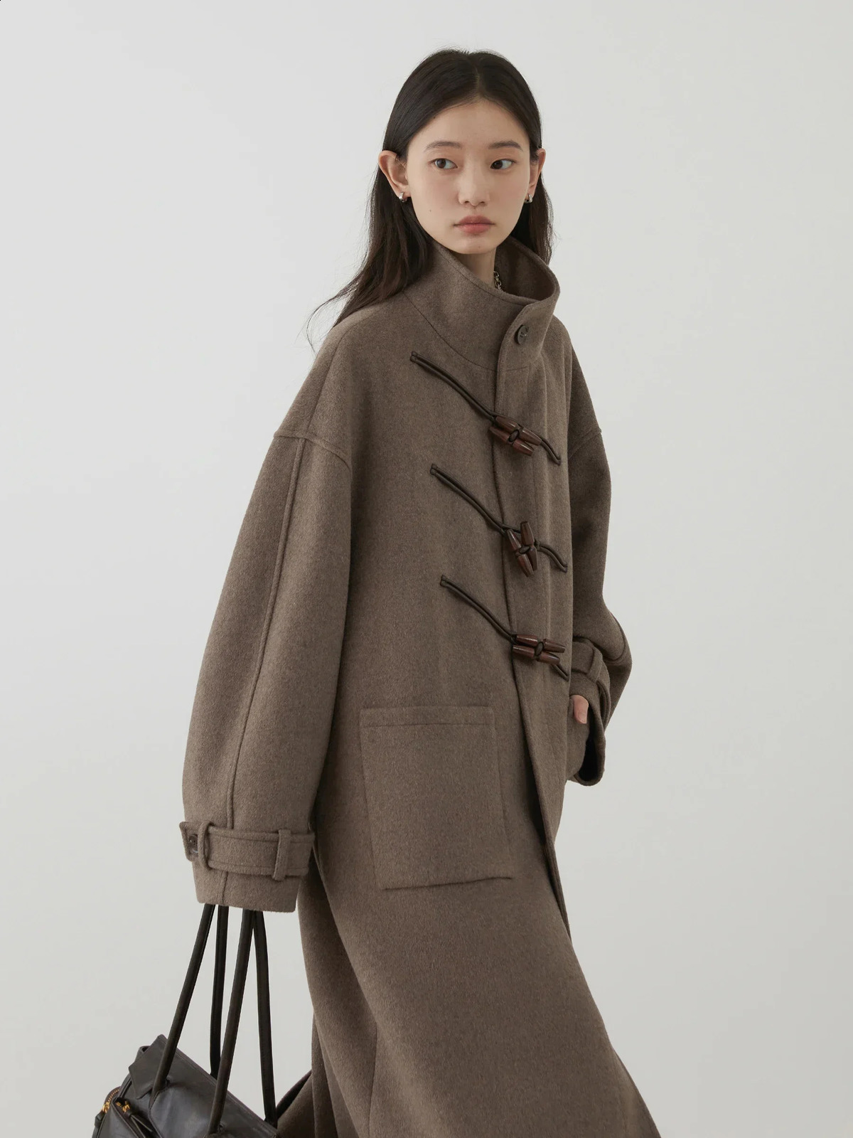 CHIC VEN Women Long Woolen Coats Single Breasted Loose Stand Collar Cow Horn Buttoned Office Ladies Overcoat Autumn Winter 251021