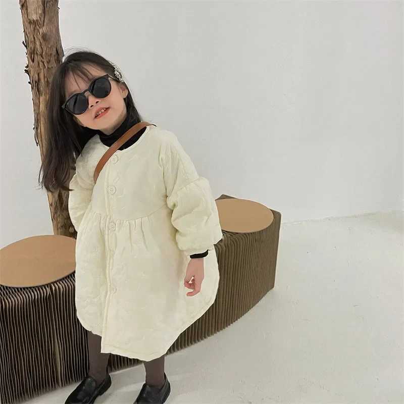 Childrens Coats Autumn and Winter Coat with Floral Embroidery Puffed Sleeves Girls Coat Baby Girl Winter Clothes Y251023