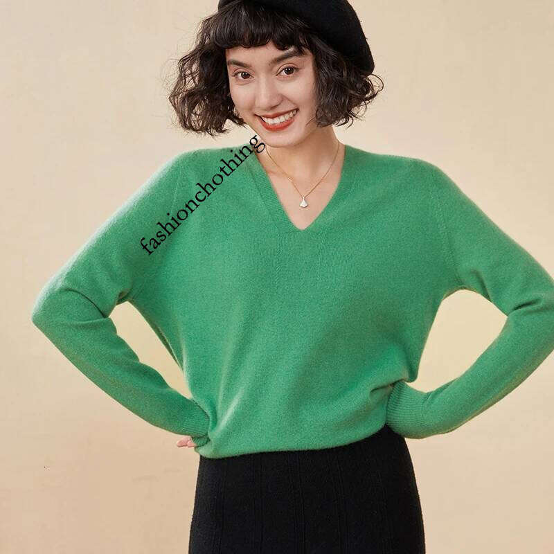 Autumn And Winter New Sweater 100% Pure Cashmere V-neck Knitted Pullover Long Sleeved Hot Selling Women's Top