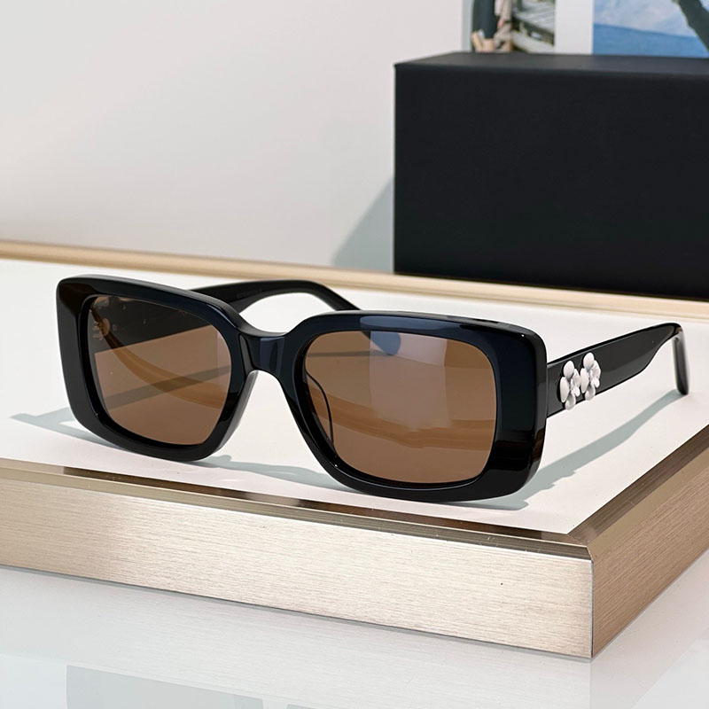 New Fashion Designer Square Sunglasses 5118 Acetate Fiber Frame Leg Flower List Decoration Party Beach Sports Goggles Style Anti UV Full Frame Square Glasses