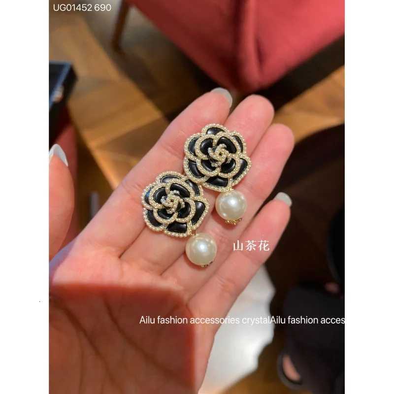 luxury jewelry Versatile lia pearl earring elegant wens earrings for wen sing fashion jewelry 2024 Y251023