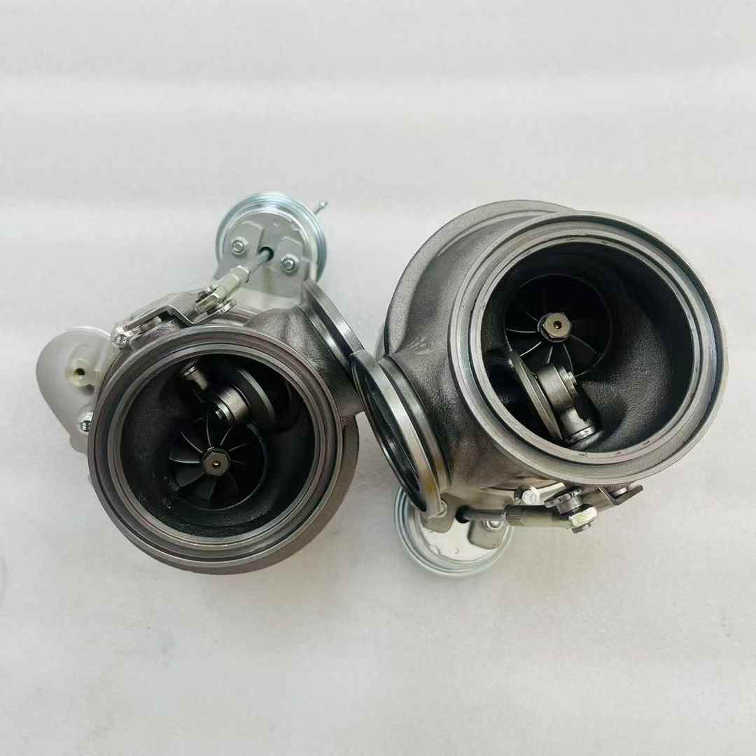 Suitable for 4.4T twin-turbo modified larger turbocharger 800075 800076