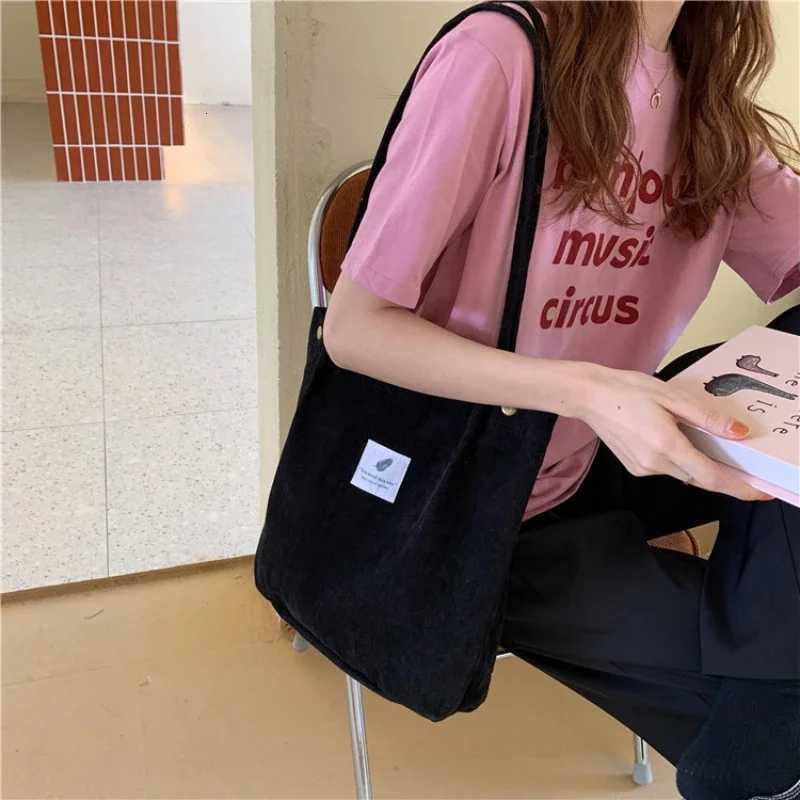 Fashion Womens Shoulder Bag Large Capacity Corduroy Shopping Bag Canvas Womens Bag Literary Leisure Shoulder BagL251023