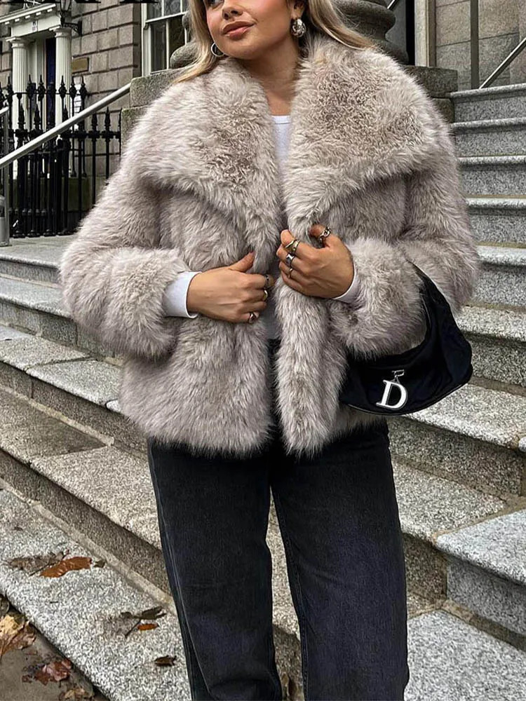 HH Women Fashion Cropped Faux Fur Jacket Coat Long Sleeve Front Snapbutton Female Outerwear Chic Lapel Collar Thick 251022