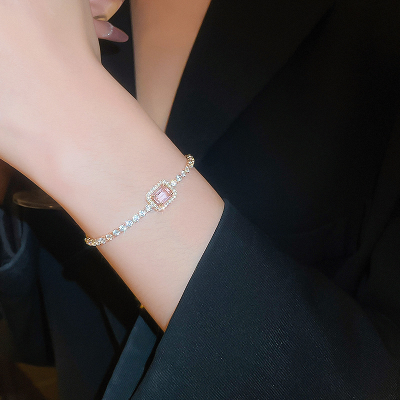 High-End Zircon Square Dia Pull Chain Bracelet for Women, INS Style Simple Elegant Bracelet, Niche Fashion Design Sense Jewelry - view 5