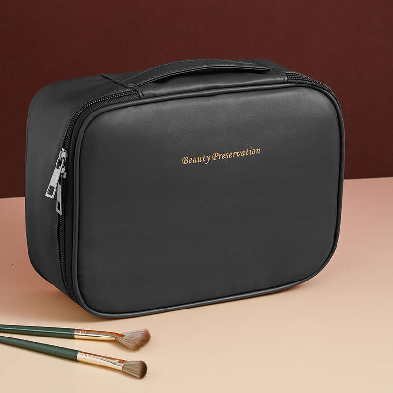 New Freestyle Partition Makeup Large Capacity High-end Multi-functional Cosmetic Toiletry Storage Bag