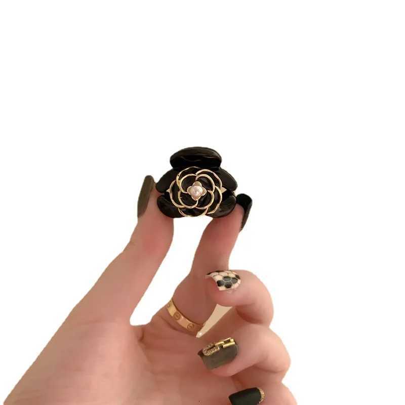 Black wer Mini Hair Cls Elegant Temperament lia Hair Clip Princ Side Clip Wen Girls Fashion Bangs Clips Hairpins Y251023